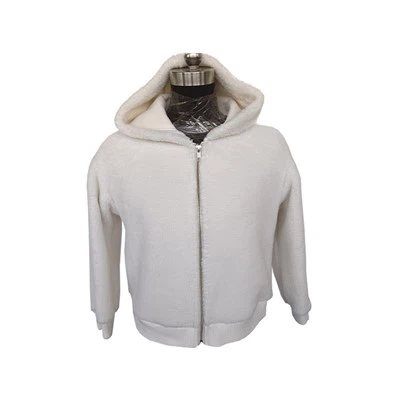 Kremfarget fuskepelsjakke med hette