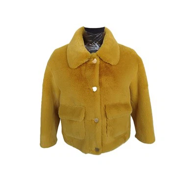 Kort fuskepelsjakke for kvinner